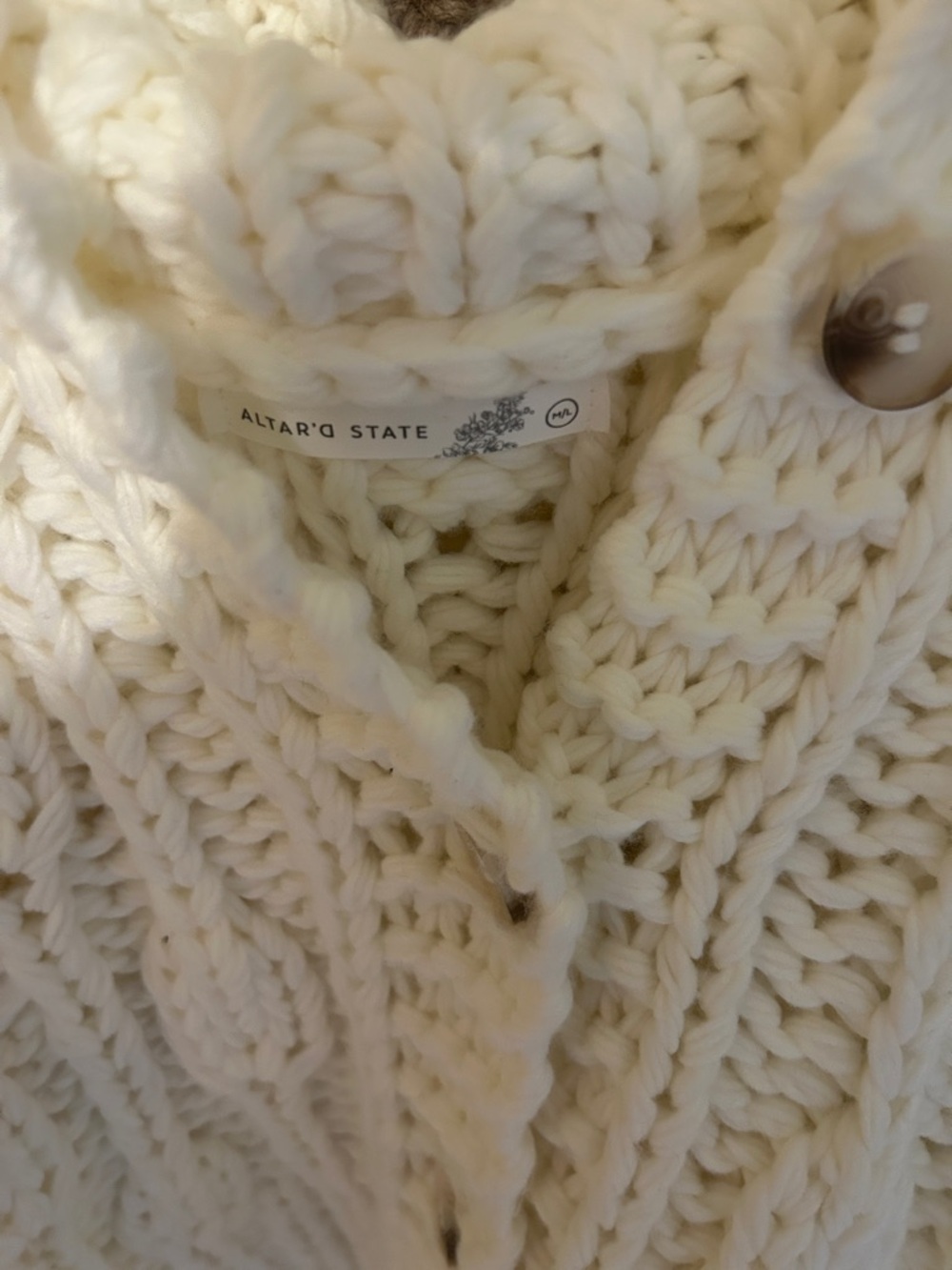 Cozy chunky sweater - Picture 2 of 3